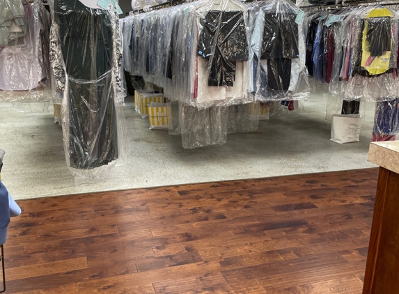 Grapevine Cleaners - Grapevine, TX