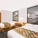 Super 8 by Wyndham St. James - Hotels