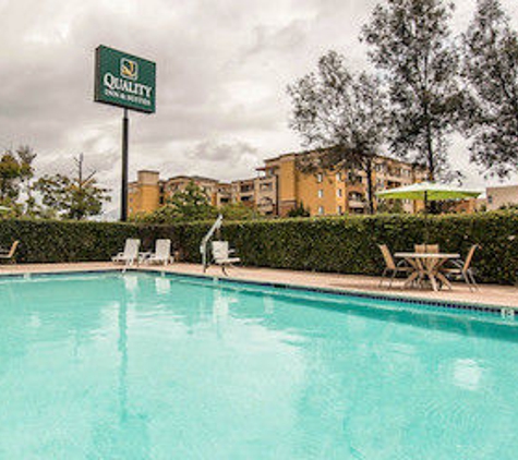 Quality Inn & Suites - Escondido, CA