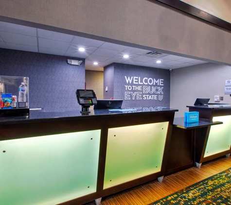 Hampton Inn & Suites Cleveland-Airport/Middleburg Heights - Middleburg Heights, OH