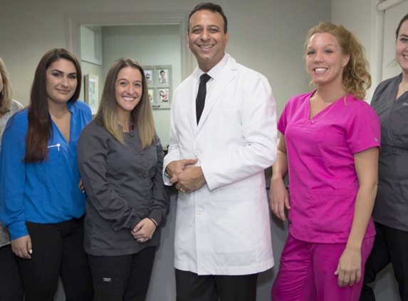 Avon Family and Cosmetic Dentistry - Avon, CT