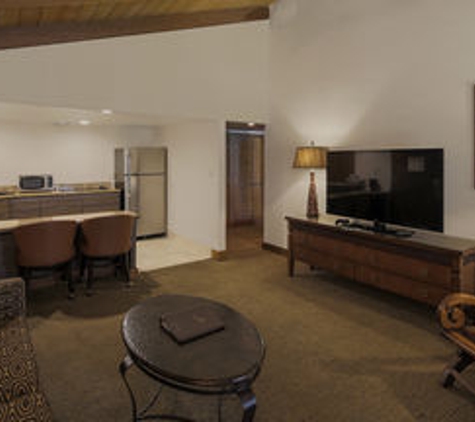 Humphreys Half Moon Inn & Suites - San Diego, CA