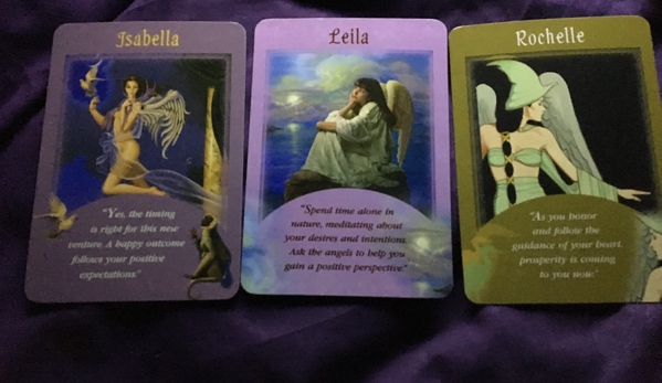 Serenity Angel Energy Healing Oracle and Tarot Readings. Serenity "Messages from your Angels"