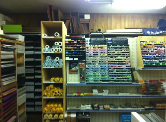 Riebe's Artist Materials Inc - Melville, NY
