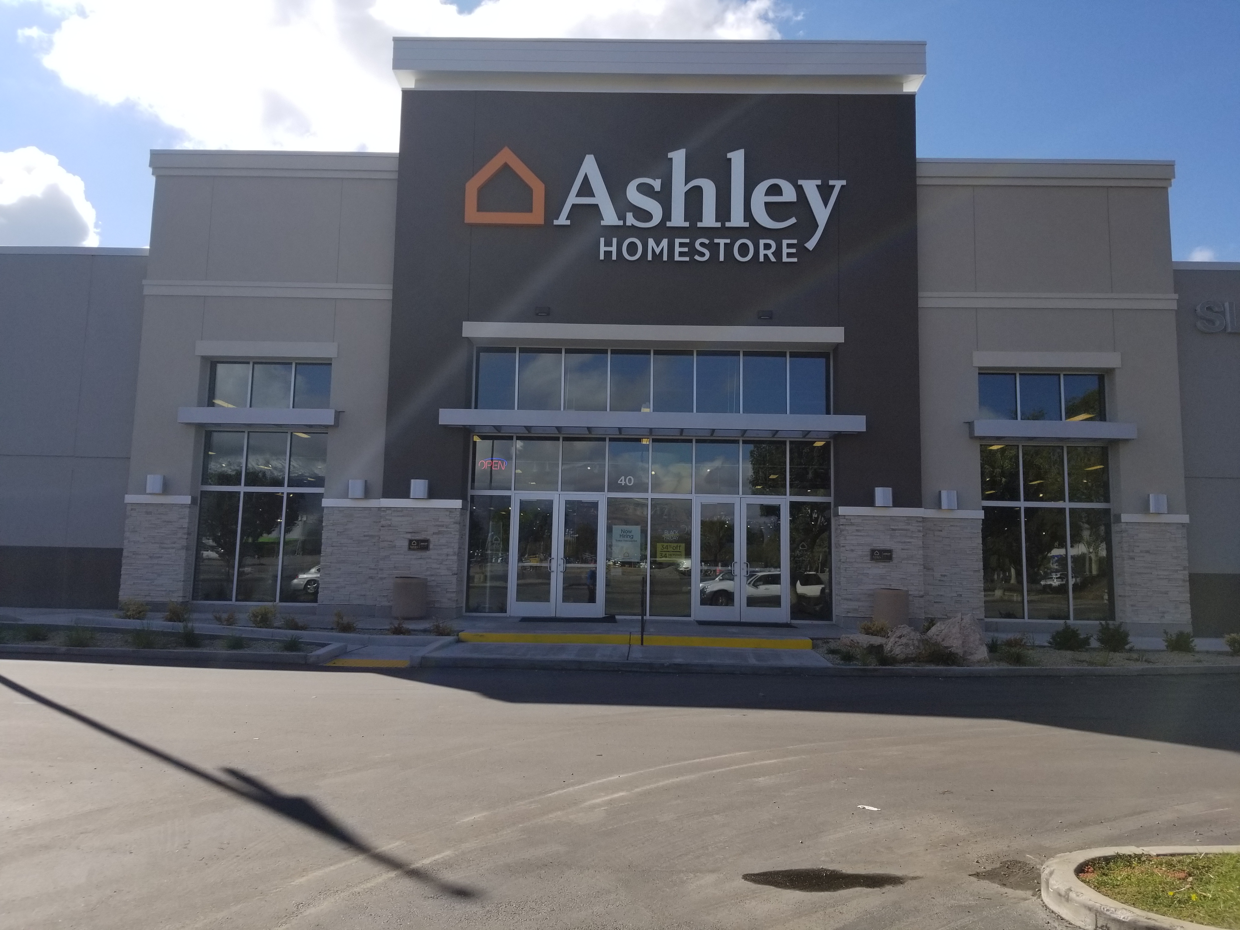 Ashley HomeStore 40 E University Pkwy, Orem, UT 84058 - YP.com