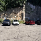 LAZ Parking - Flats Lot