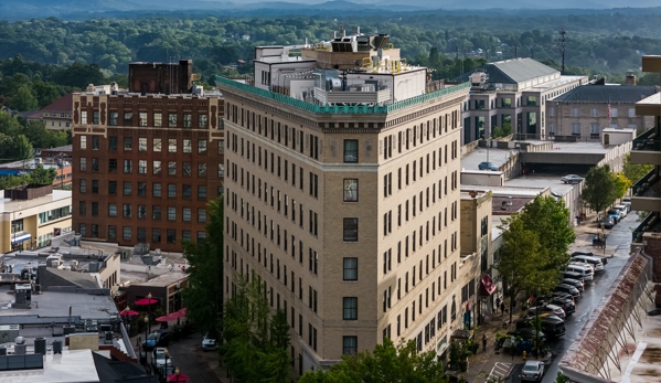 The Flat Iron Hotel - Asheville, NC