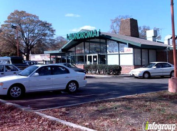 Metro Laundromat - Washington, DC