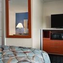 Days Inn by Wyndham West Yarmouth/Hyannis Cape Cod Area - Motels