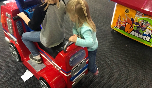 Chuck E. Cheese's - Milwaukee, WI