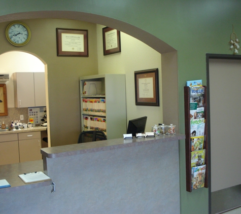 Comanche Trail Veterinary Center - Liberty Hill, TX