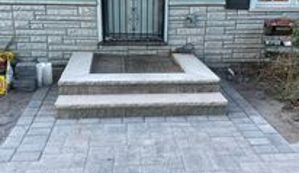 DMB Construction. Front steps, brick pavers