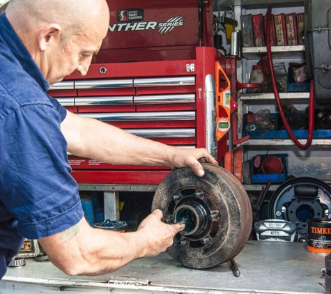 Stop Fast On-Site Brake Service