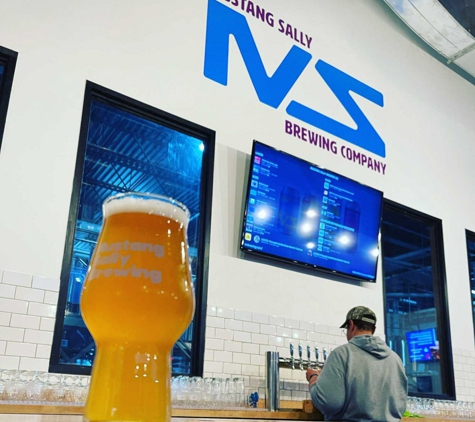 Mustang Sally Brewing Company - Chantilly, VA