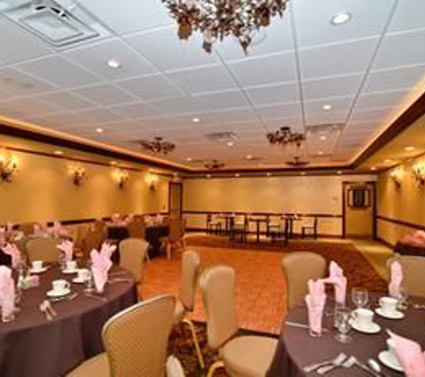 Best Western Plus Regency House Hotel and Suites - Pompton Plains, NJ