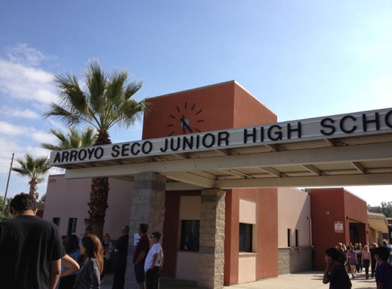 Arroyo Seco Junior High - Valencia, CA