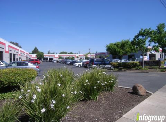 Pacific Auto Body Shop - Concord, CA