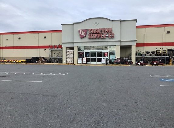 Tractor Supply Co - Lexington, VA