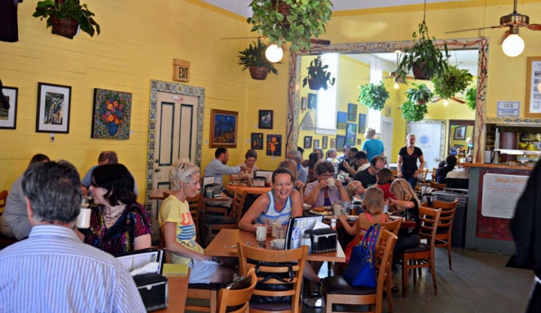 Riccobono Panola St Cafe - New Orleans, LA