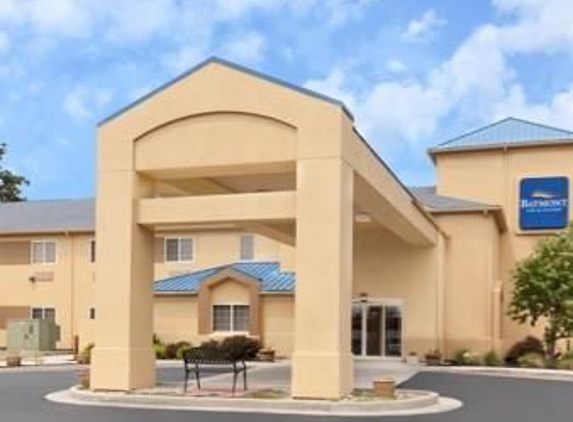 Baymont Inn & Suites - Fort Wayne, IN