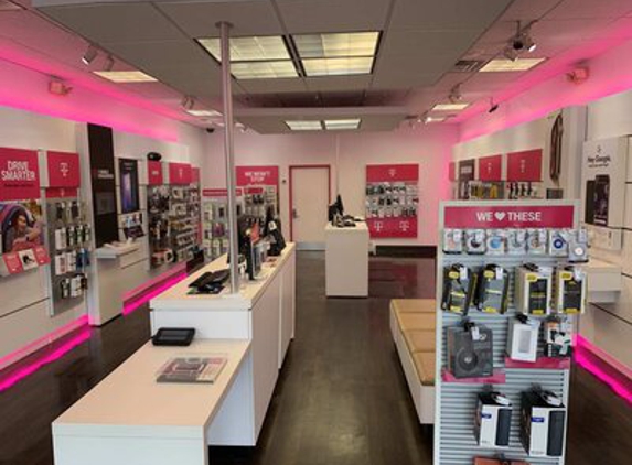 T-Mobile - Tallahassee, FL