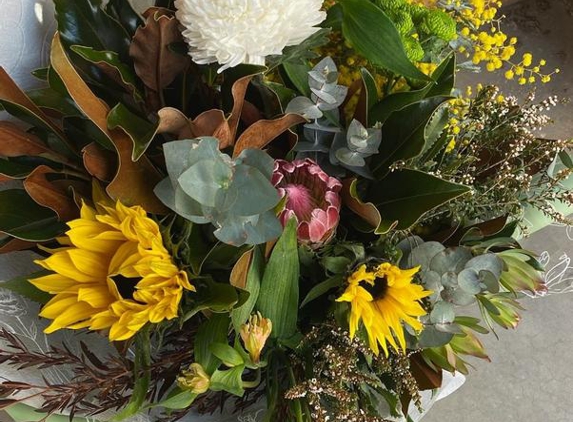 Acacia Art Florist - Port Augusta, SA