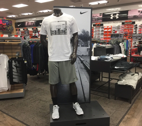 Hibbett Sports - Fayette, AL