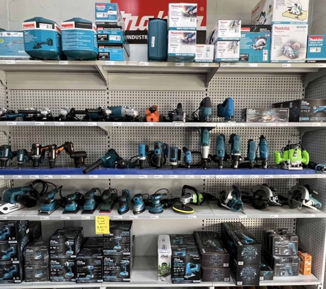 The Lakes Timber and Building Supplies Pty Ltd - Lakes Entrance, VIC