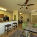 Highland Grove Apartments - Apartments