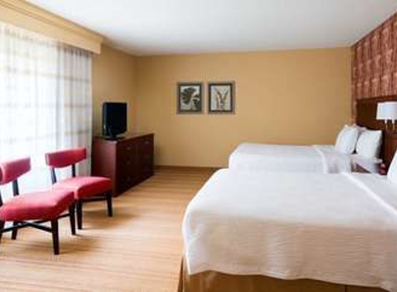 Courtyard by Marriott - Bellevue, WA