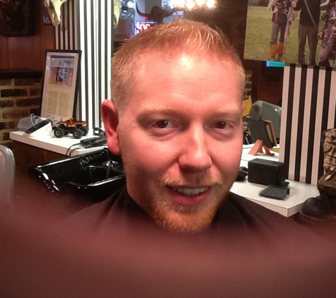 El Toro Men's Hair Styling - Greenville, NC