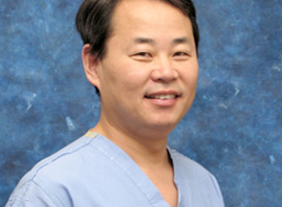 Qinzhi Gong, MD - Stockton, CA