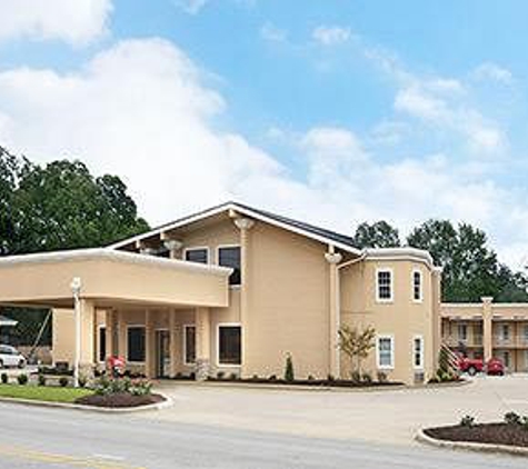 Baymont Inn & Suites - Chocowinity, NC