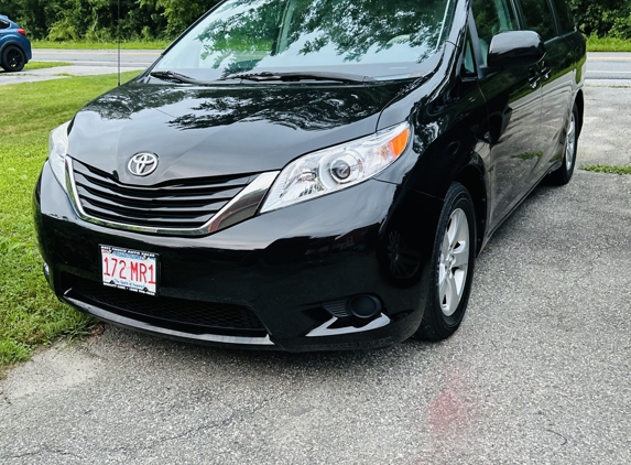 Best Choice Auto Sales, Inc. - New Bedford, MA. Very satisfied with my 2014 Toyota Sienna LE