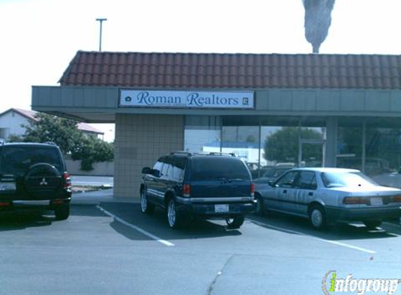 Roman Realtors - Santa Ana, CA