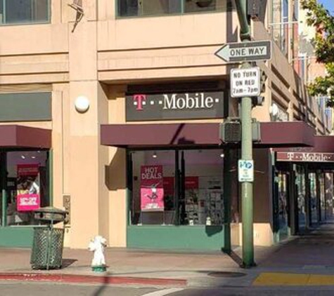 T-Mobile - Oakland, CA