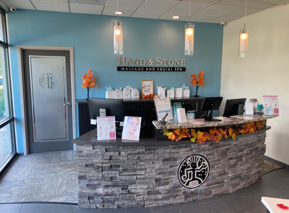 Hand and Stone Massage and Facial Spa - Delray Beach, FL