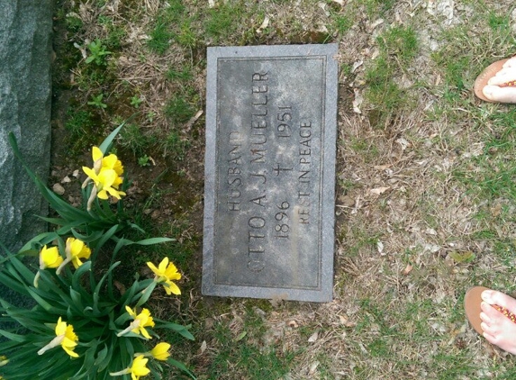 Holy Sepulchre Cemetery - Rochester, NY