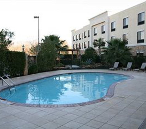 Hampton Inn & Suites College Station/Us 6-East Bypass - College Station, TX