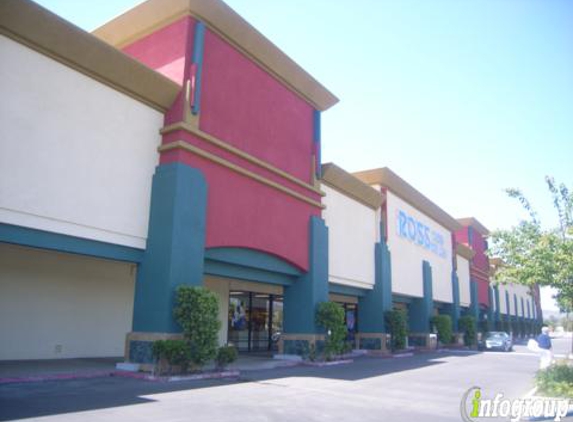 DD's Discounts - Escondido, CA