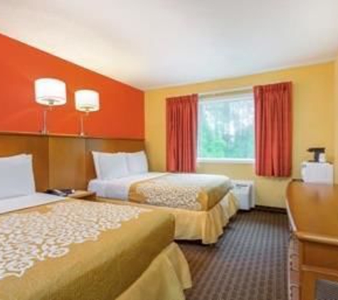 Days Inn by Wyndham Chincoteague Island - Chincoteague Island, VA