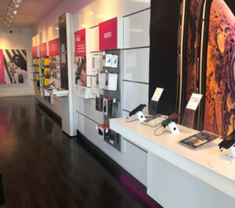 T-Mobile - Jeffersonville, IN