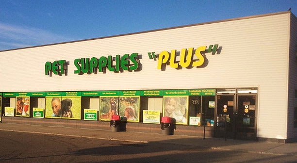 Pet Supplies Plus Redford MI 48239