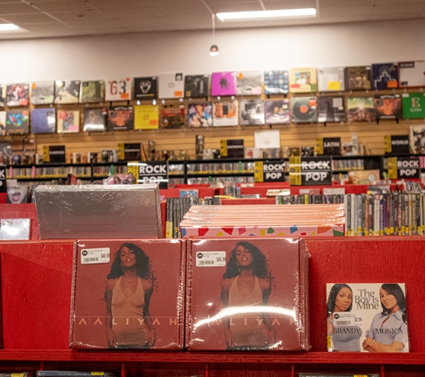 Zia Records (Rainbow - Las Vegas) - Las Vegas, NV