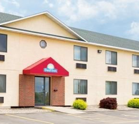 Days Inn - Yankton, SD