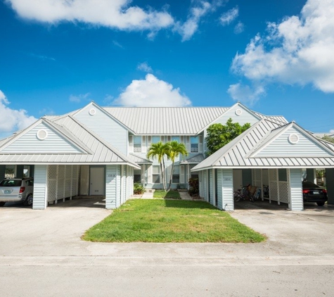 Peary Court Apartments - Key West, FL