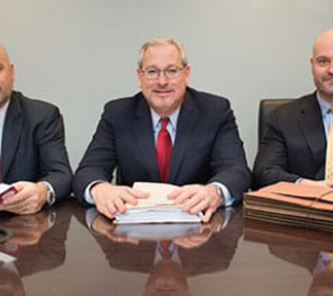 Foster & Mazzie LLC Lawyers - Totowa, NJ