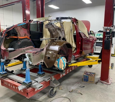 Car Craft Auto Body Chesterfield - Chesterfield, MO