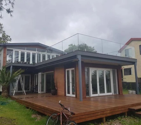 Morisset Glass & Glazing - Morisset, NSW