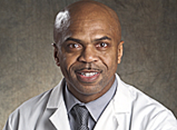 Dr. Robert R Igwe, MD - Berkley, MI